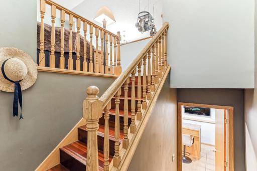 130 7th Street NW, Maple Lake, MN 55358