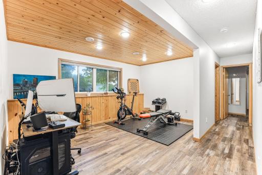 130 7th Street NW, Maple Lake, MN 55358