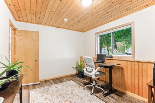 130 7th Street NW, Maple Lake, MN 55358