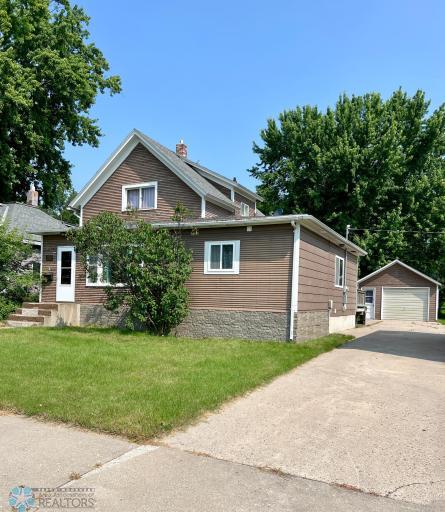 450 7th Street NW, Valley City, ND 58072