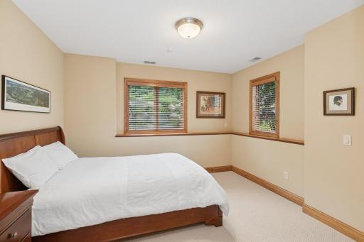 8967 Mariabo Circle, Bloomington, MN 55438