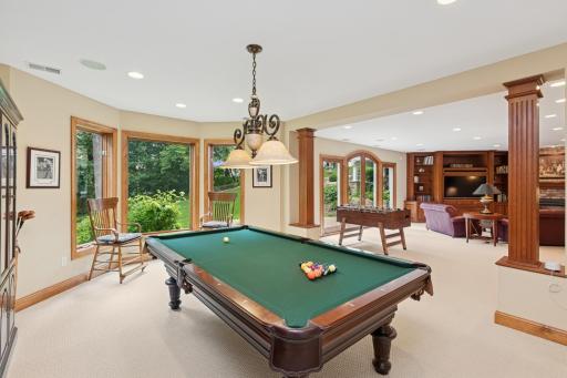 8967 Mariabo Circle, Bloomington, MN 55438