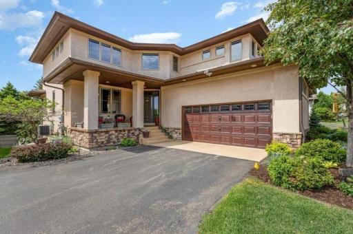 15733 50th Avenue N, Minneapolis, MN 55446