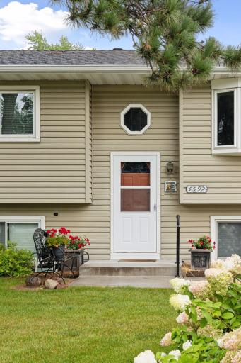 4592 Carolyn Lane, White Bear Lake, MN 55110