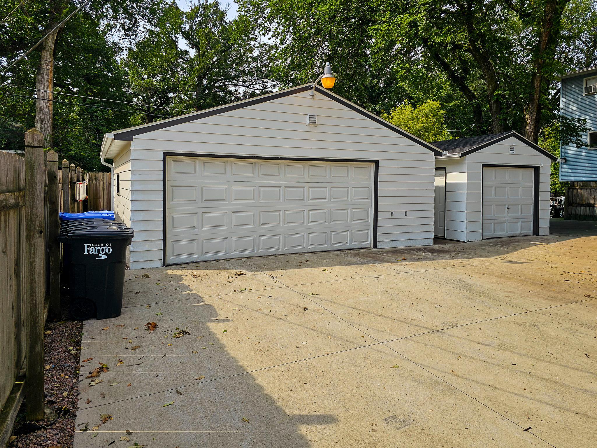 Apt 2 & 3 Garage Stall