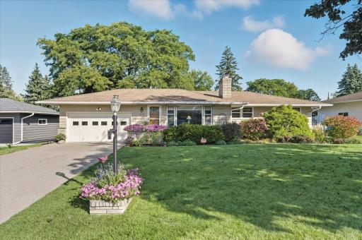 Photo for 1465 Woodlynn Avenue, Saint Paul, MN 55113 - listing #6764941 1465 Woodlynn Avenue, Saint Paul, MN 55113