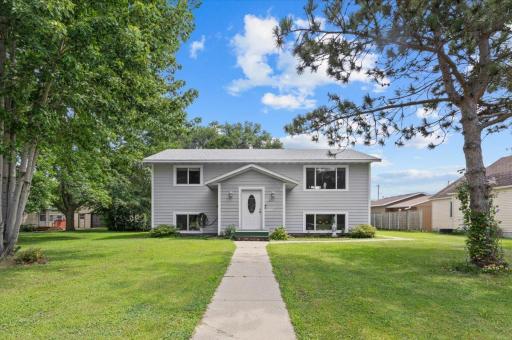 324 38th Avenue N, Saint Cloud, MN 56303