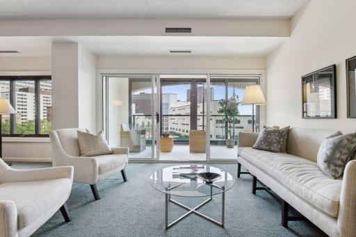 1201 Yale Place, 407, Minneapolis, MN 55403