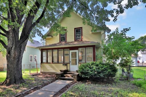 2122 Temple Court, Saint Paul, MN 55104