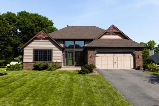 1680 Thornhill Lane, Saint Paul, MN 55125