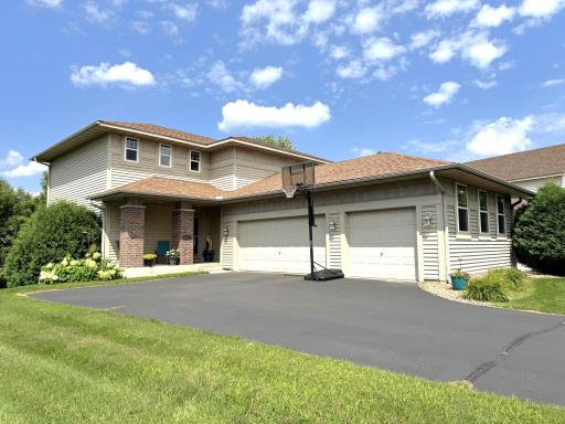 10003 Scott Avenue N, Minneapolis, MN 55443