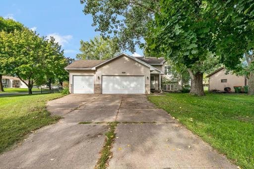 12010 Eagle Street NW, Minneapolis, MN 55448