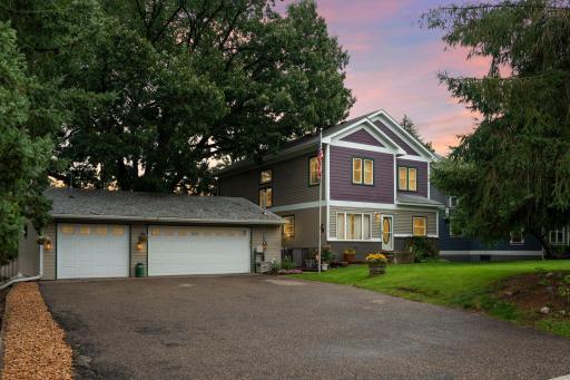 Welcome to 1608 E Shore Drive - Unique Duplex!