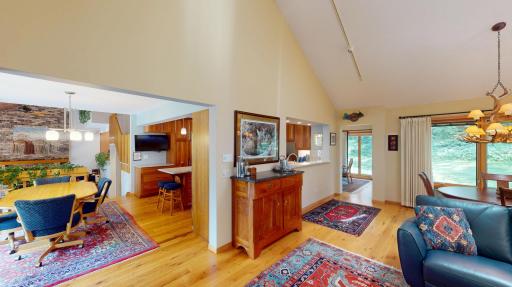 8910 Southwood Drive, Minneapolis, MN 55437