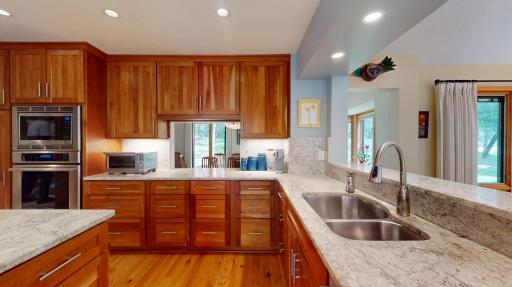 8910 Southwood Drive, Minneapolis, MN 55437