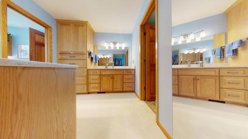 8910 Southwood Drive, Minneapolis, MN 55437