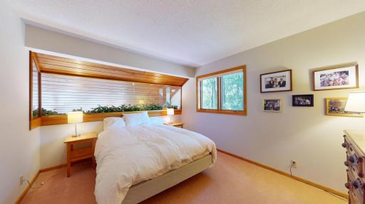8910 Southwood Drive, Minneapolis, MN 55437