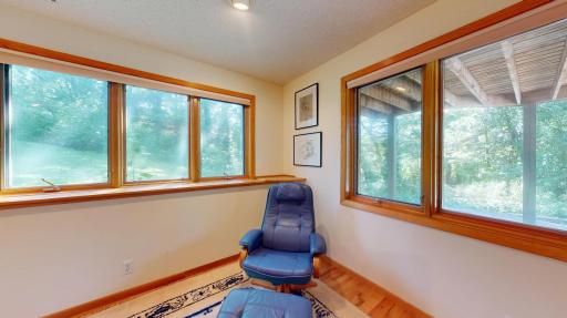 8910 Southwood Drive, Minneapolis, MN 55437