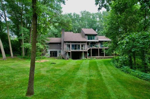 8910 Southwood Drive, Minneapolis, MN 55437