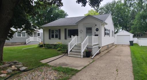 125 E Street, Marshall, MN 56258