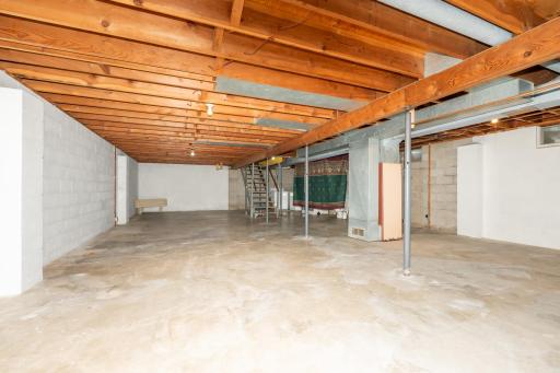 1503 Highland Place, Faribault, MN 55021