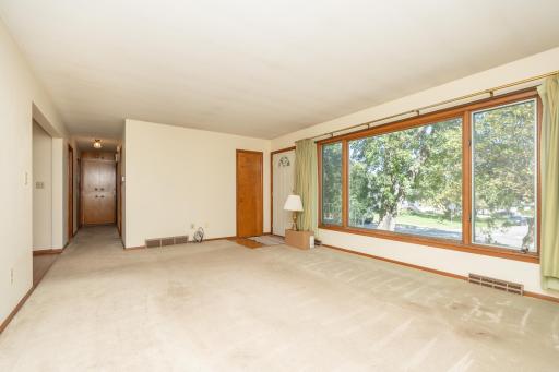 1503 Highland Place, Faribault, MN 55021