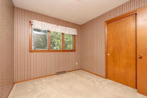1503 Highland Place, Faribault, MN 55021