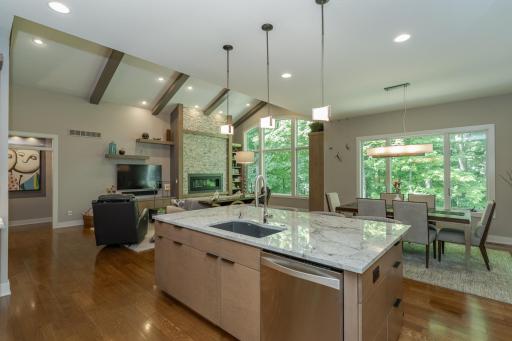 4122 Galesville Lane SW, Rochester, MN 55902