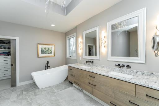 4122 Galesville Lane SW, Rochester, MN 55902
