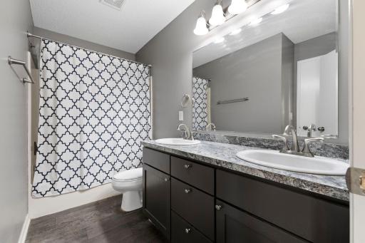 7374 Windsor Drive N, Shakopee, MN 55379