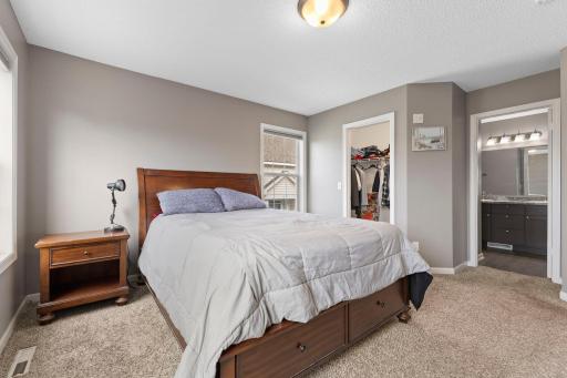 7374 Windsor Drive N, Shakopee, MN 55379
