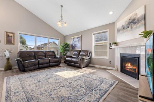 7374 Windsor Drive N, Shakopee, MN 55379