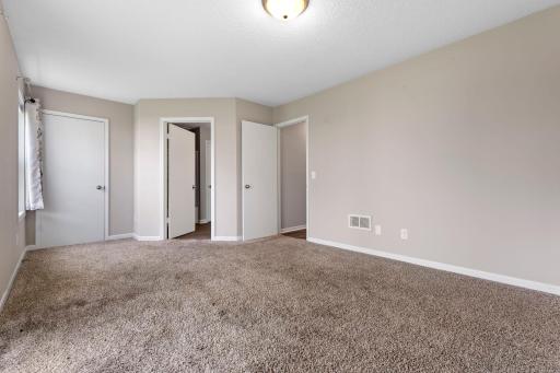 7374 Windsor Drive N, Shakopee, MN 55379