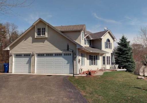 3960 Versailles Court, Saint Paul, MN 55123