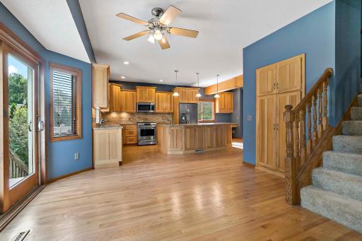 3960 Versailles Court, Saint Paul, MN 55123