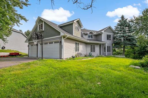 Photo for 3960 Versailles Court, Saint Paul, MN 55123 - listing #6765300 3960 Versailles Court, Saint Paul, MN 55123