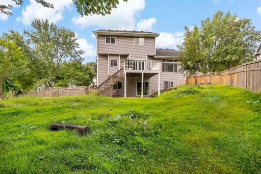 3960 Versailles Court, Saint Paul, MN 55123