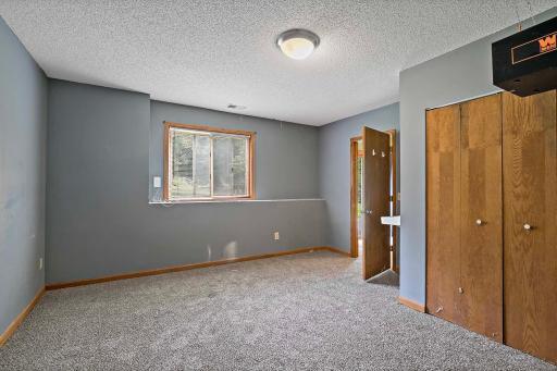 3960 Versailles Court, Saint Paul, MN 55123