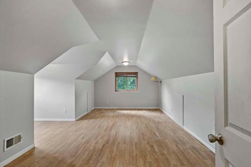 Bonus Room over garage or 5th bedroom up 01.jpg