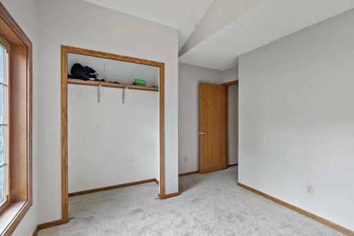 3960 Versailles Court, Saint Paul, MN 55123