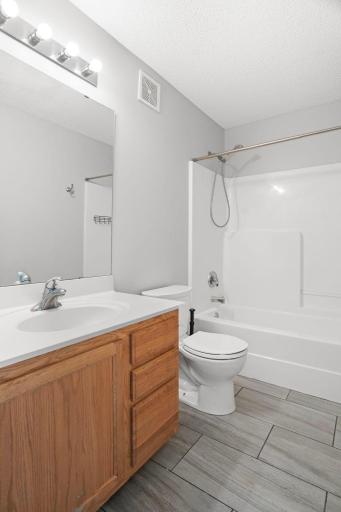 2348 Kelm Street, Chaska, MN 55318