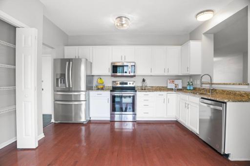2348 Kelm Street, Chaska, MN 55318
