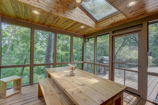 44 S Deep Lake Road, Saint Paul, MN 55127