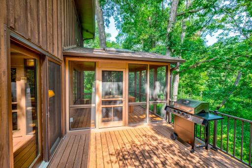 44 S Deep Lake Road, Saint Paul, MN 55127