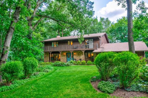 44 S Deep Lake Road, Saint Paul, MN 55127