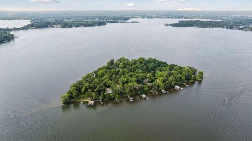 4793 Crane Island, Excelsior, MN 55331