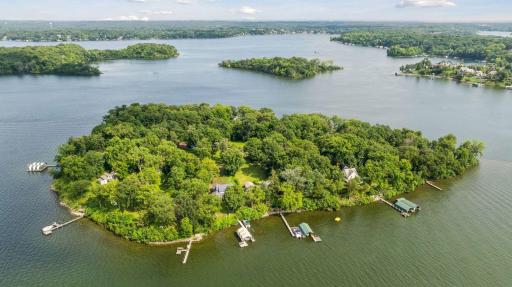 4793 Crane Island, Excelsior, MN 55331