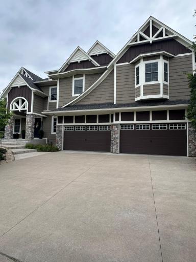 1295 Whistler Point Road, Woodbury, MN 55129
