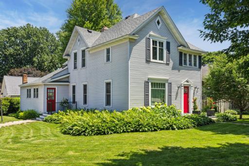196 N Brown Road, Long Lake, MN 55356