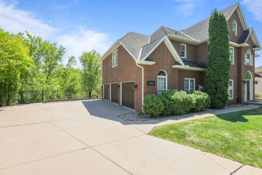 330 Wolf Pointe Trail, Long Lake, MN 55356